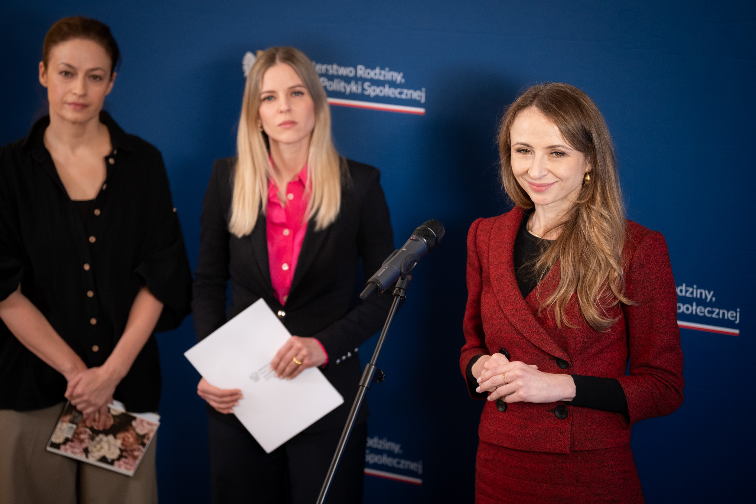 Spotkanie konsultacyjne w sprawie pieczy zastępczej