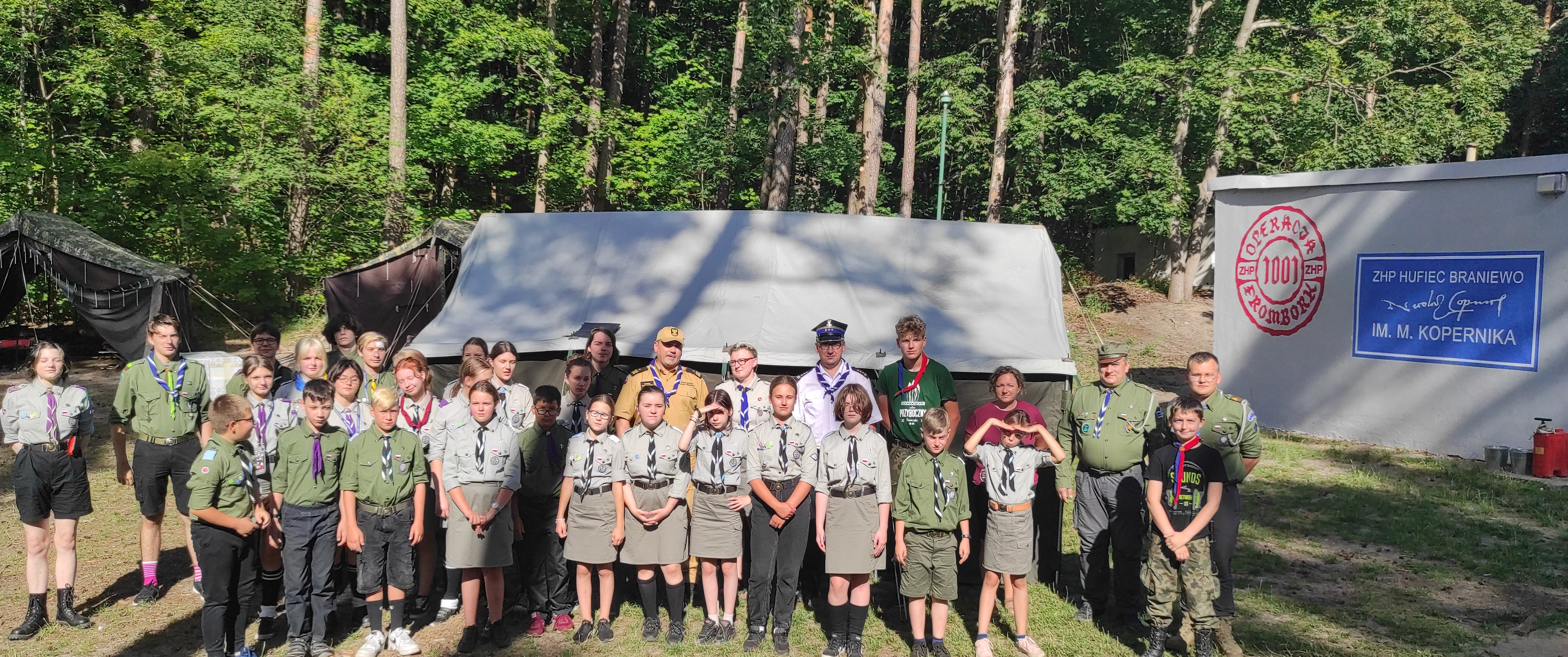 Warmińsko – Mazurski Komendant Wojewódzki PSP odwiedził obóz harcerski we Fromborku