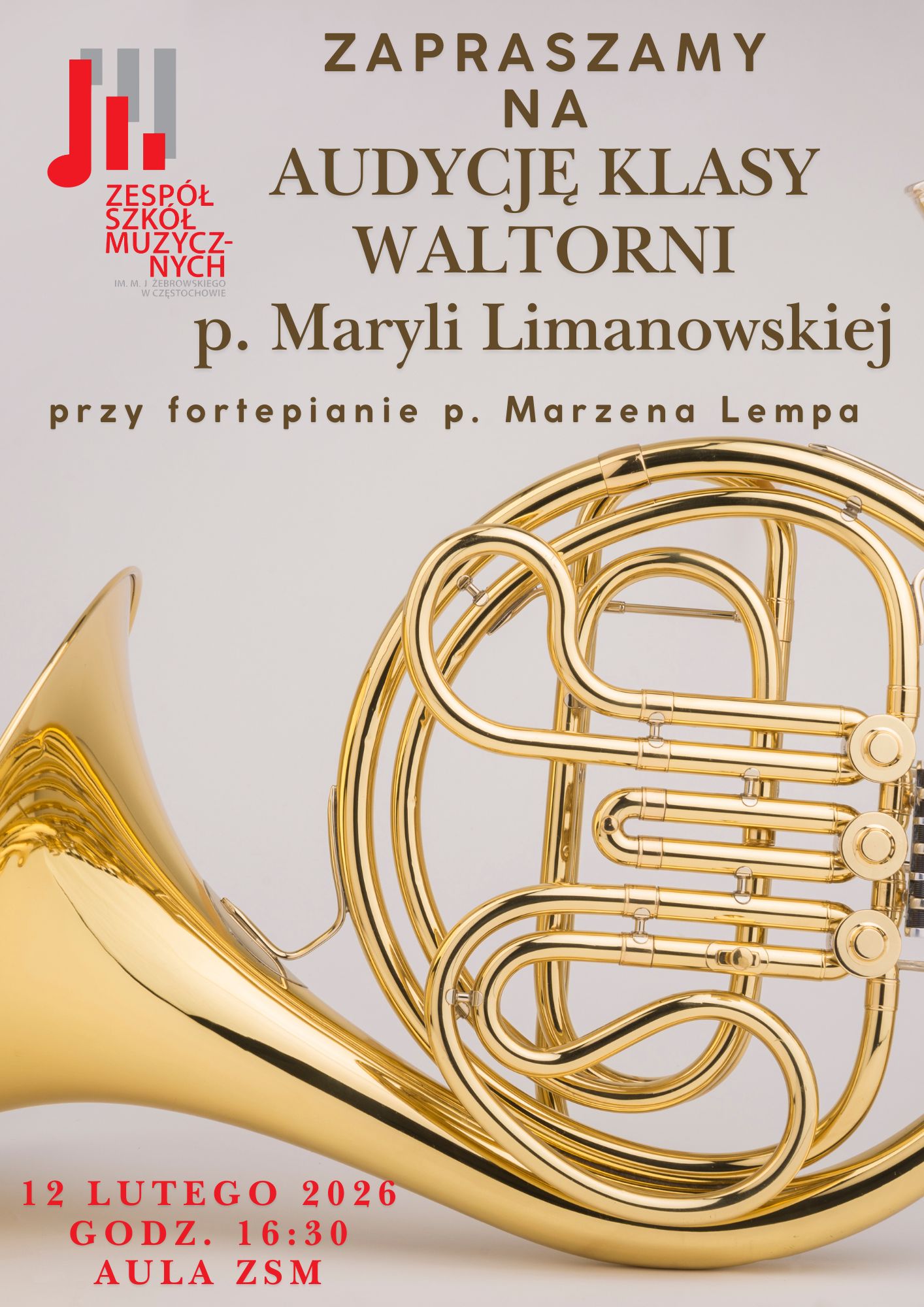 Szare tło, zdjęcie waltorni, tekst dotyczący audycji klasy waltorni 12 lutego o godz. 16.30