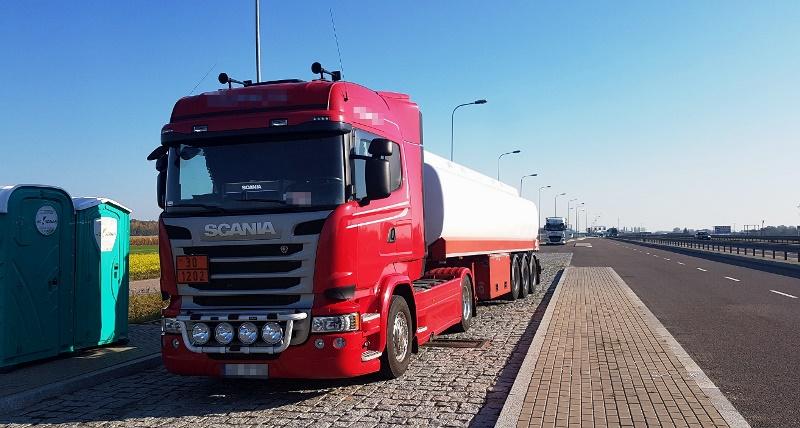 Ciężarówka z cysterną