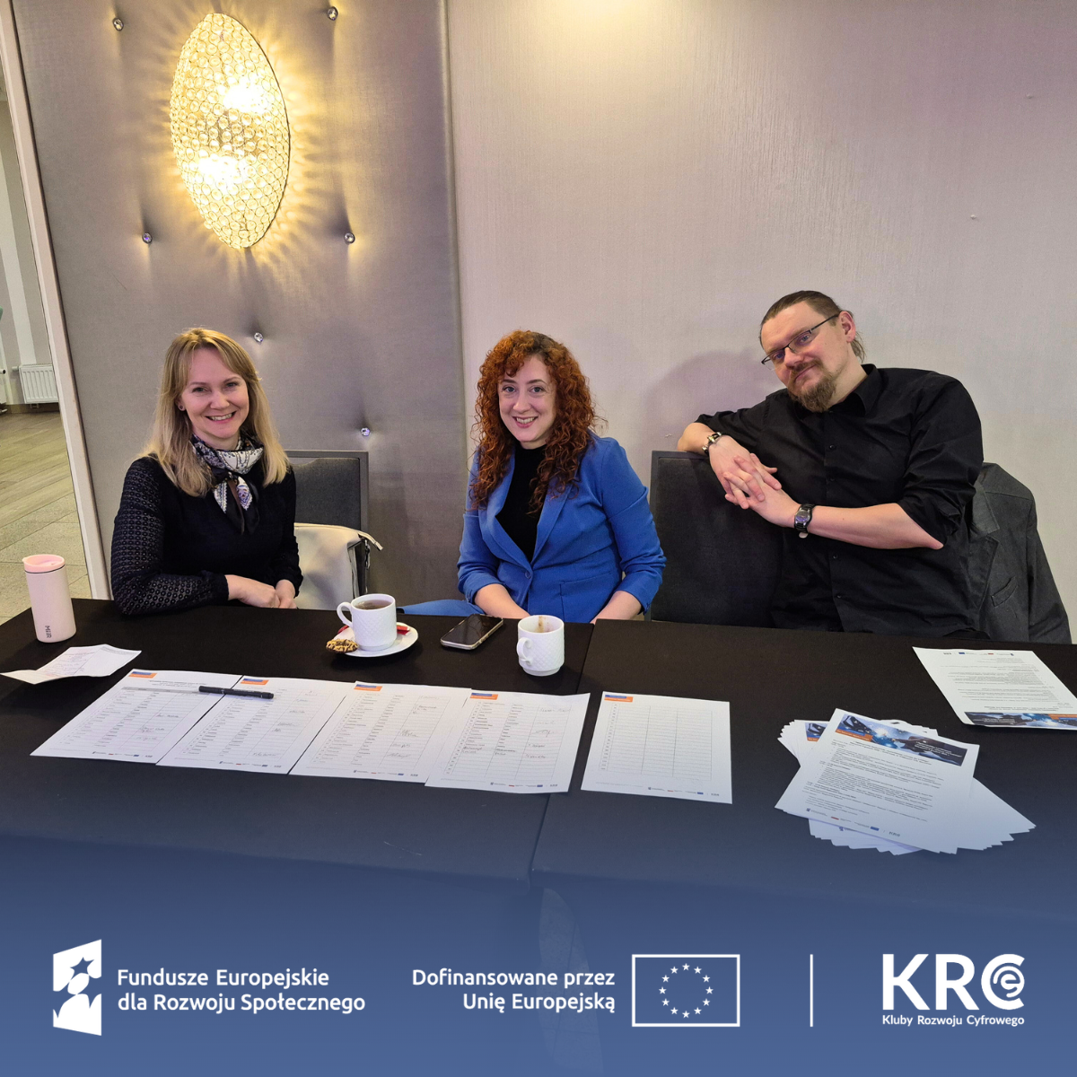 Organizatorzy konferencji z ramienia CPPC przy recepcji