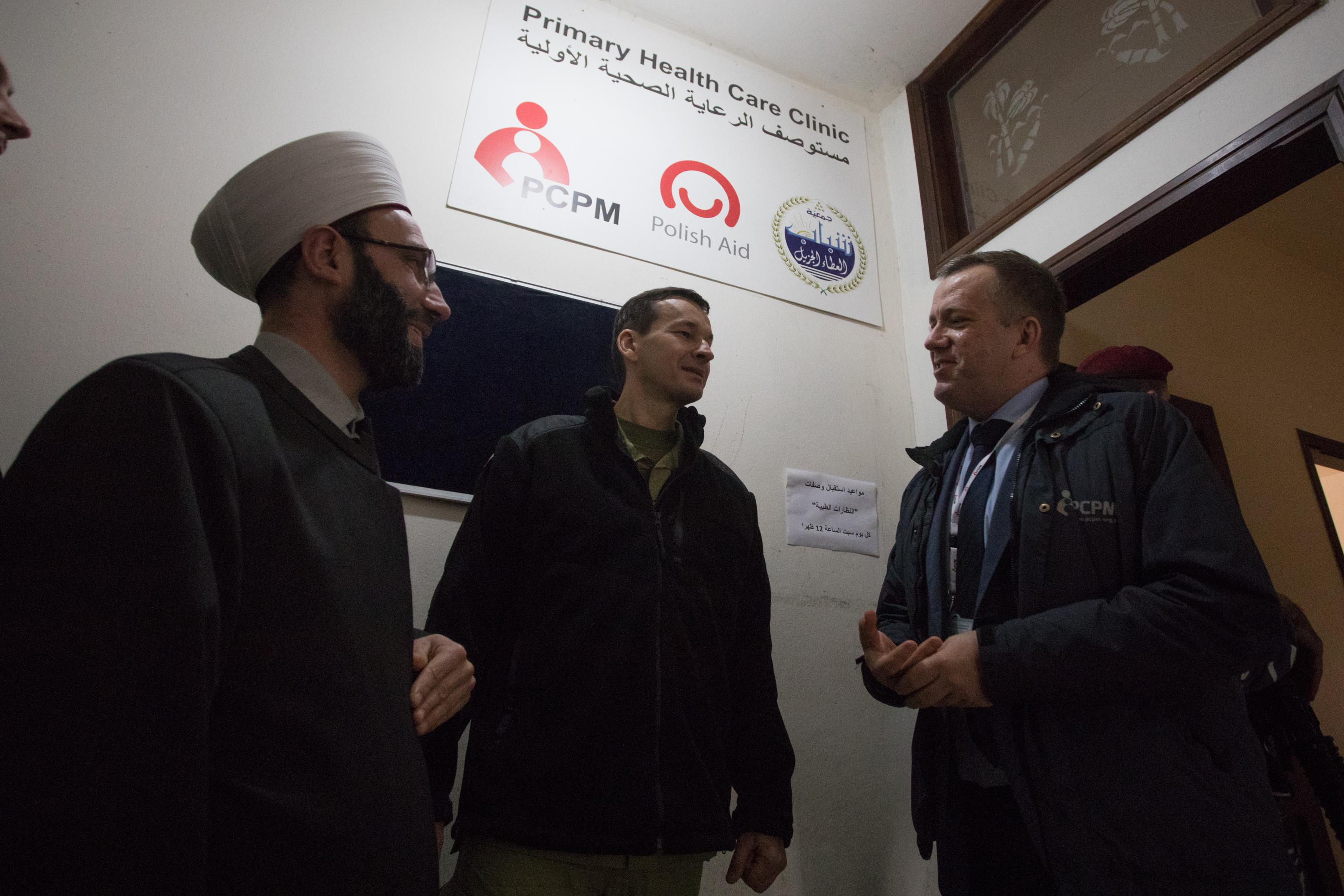 Premier Mateusz Morawiecki w Polskim Centrum Pomocy Międzynarodowej