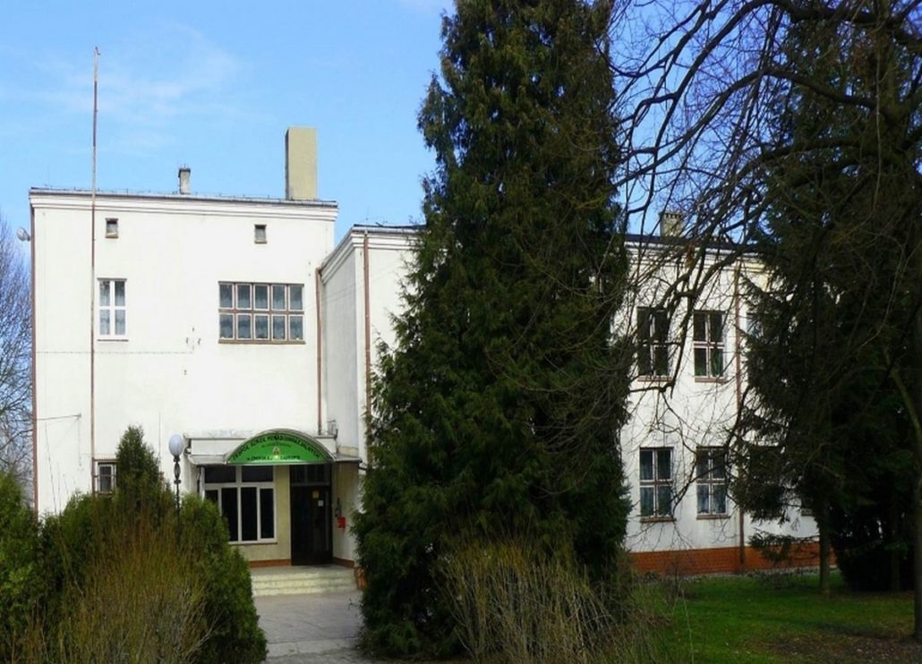 PLEBISCYT NA NAJFAJNIEJSZĄ SZKOŁĘ PONADGIMNAZJALNĄ POWIATU ŁOWICKIEGO!