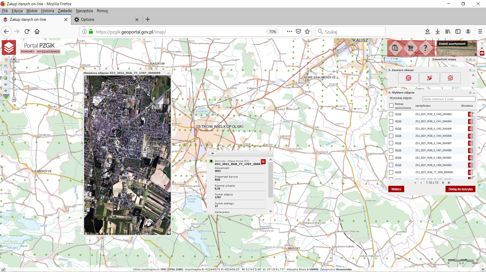 Ilustracja przedstawia zrzut ekranu z portalu https://pzgik.geoportal.gov.pl/imap/ nowo przyjętych zdjęć do Państwowego Zasobu Geodezyjnego i Kartograficznego na przykładzie miasta Ostrów Wielkopolski