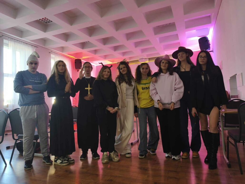 Dzień Postaci z Bajek w naszej szkole!