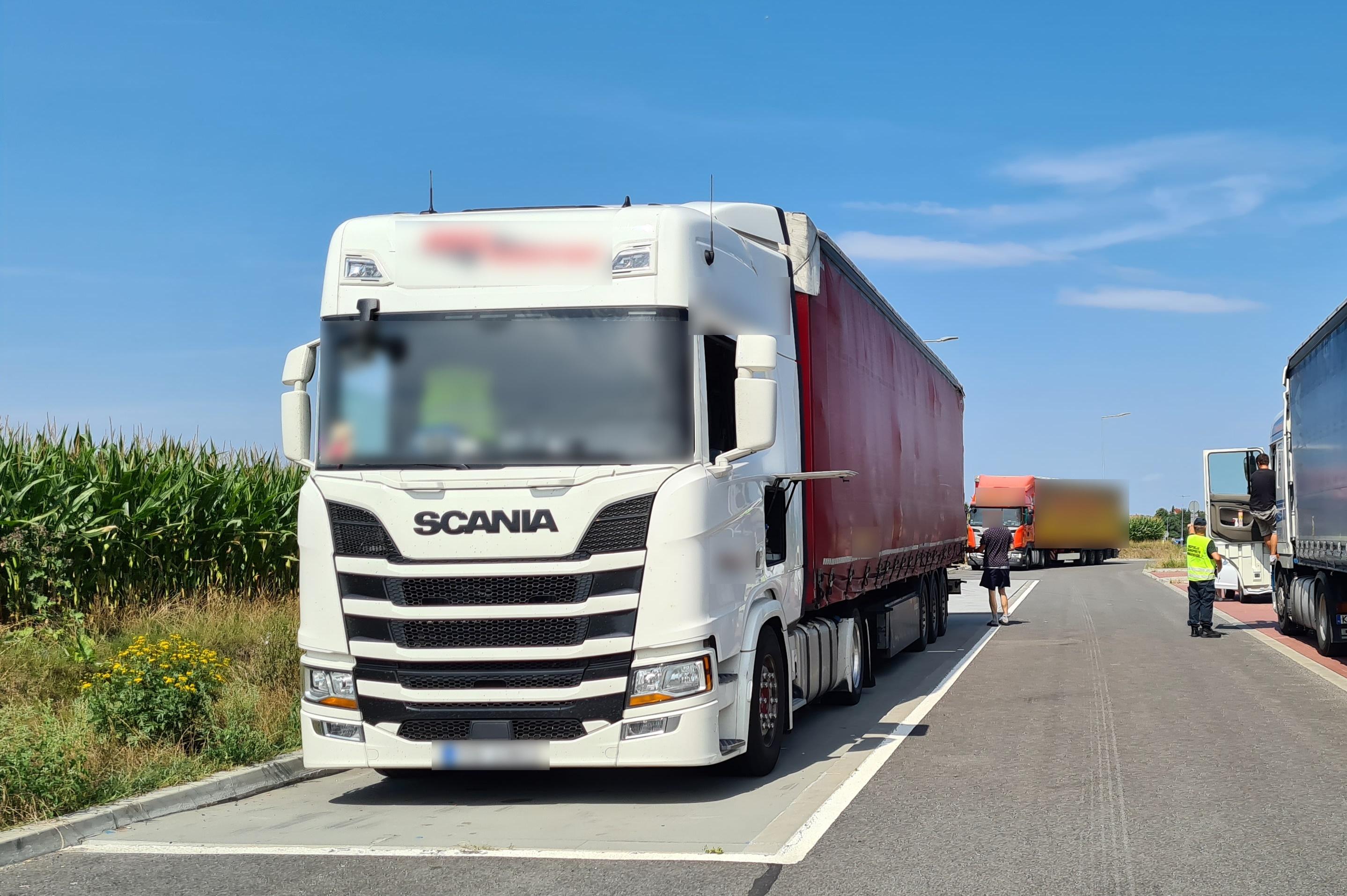 Zatrzymana do kontroli ciężarówka