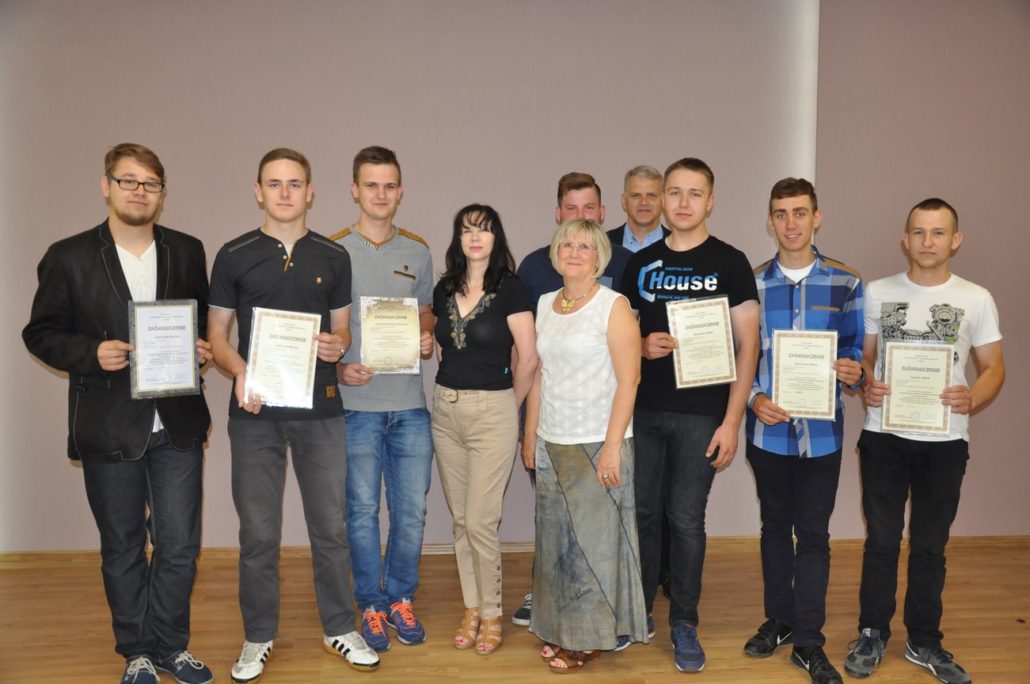 4 LAUREATÓW I 3 FINALISTÓW ETAPU CENTRALNEGO XL OLIMPIADY WIEDZY I UMIEJĘTNOŚCI ROLNICZYCH ZE ZDUŃSKIEJ DĄBROWY