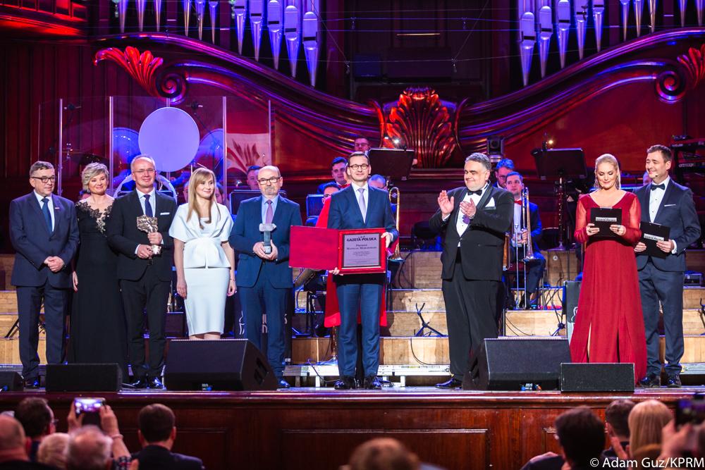 Wspólne zdjęcie laureatów.