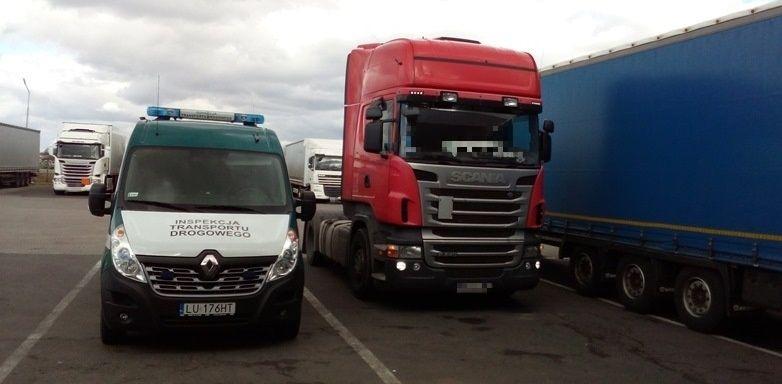 Kolejne dwa przypadki tachografów z zabronionymi wyłącznikami ujawniła lubelska ITD.