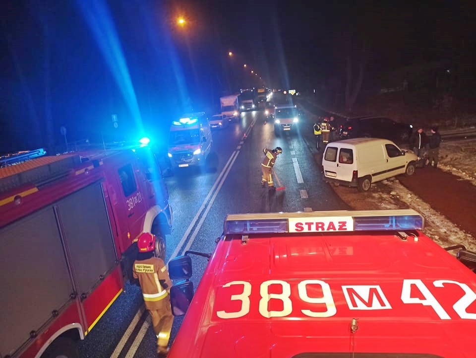 9 grudnia 2021 roku w miejscowości Nowe Iganie (gm. Siedlce) doszło do zdarzenia z udziałem dwóch samochodów osobowych.