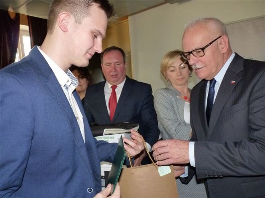 WOJEWÓDZKI KONKURS WIEDZY O BEZPIECZEŃSTWIE PRACY W ROLNICTWIE