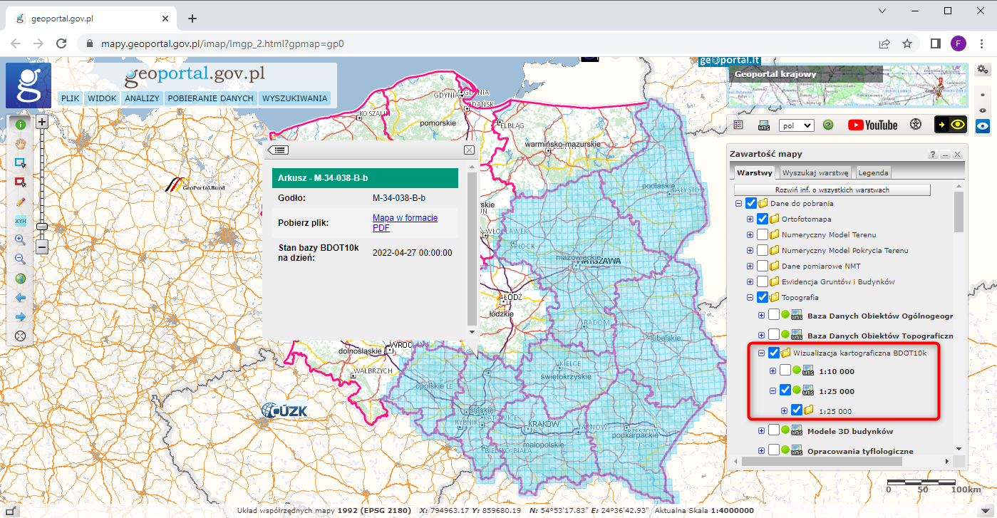 Ilustracja przedstawia zrzut ekranu z serwisu www.geoportal.gov.pl pokazujący w jaki sposób pobrać wizualizacje kartograficzne BDOT10k w skali 1:25000.