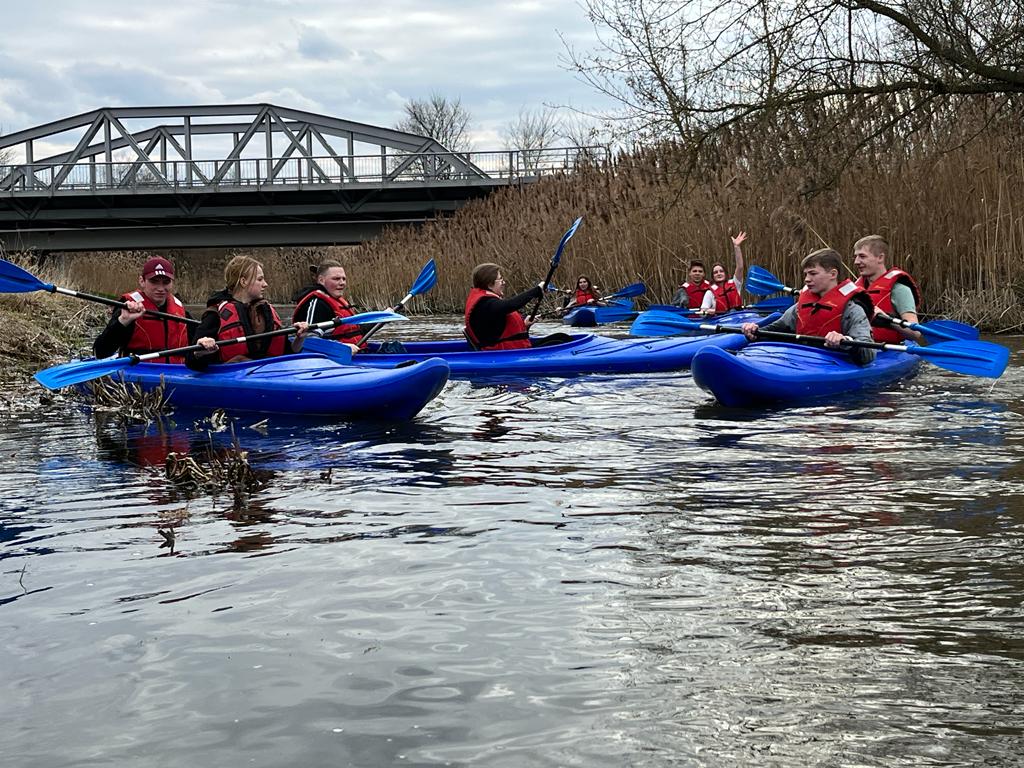Kajakami już pływają