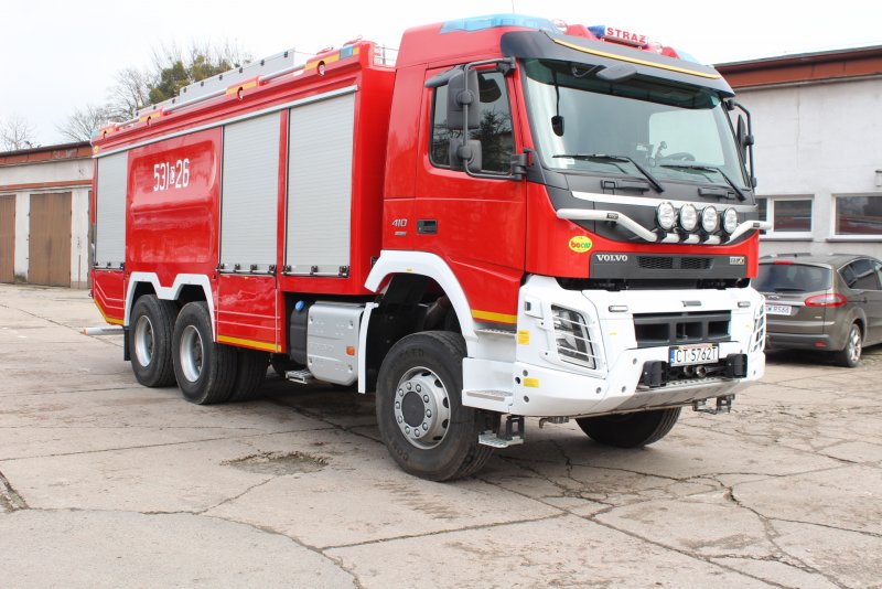 Ciężki samochód ratowniczo-gaśniczy ze zbiornikiem wody o pojemności min. 7000 dm³ w KP PSP w Świeciu