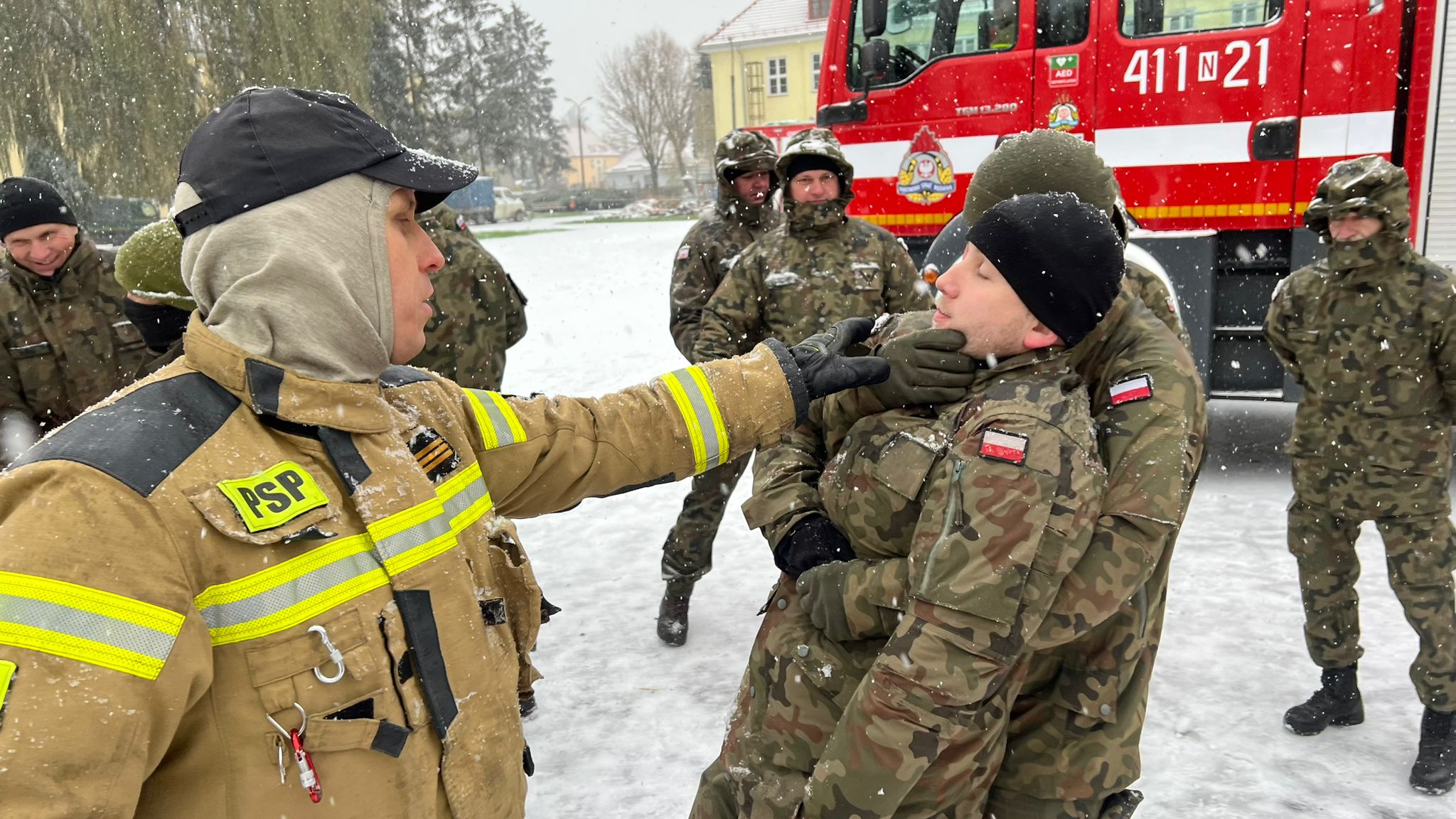 Wspólne ćwiczenia strażaków i żołnierzy WOT – Braniewo