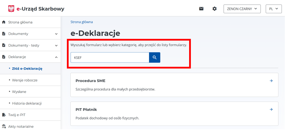 Zrzut ekranu sekcji „e Deklaracje” w e-Urzędzie Skarbowym. Wyróżnione czerwonym obramowaniem pole wyszukiwania formularzy z wpisaną frazą „KSEF”.