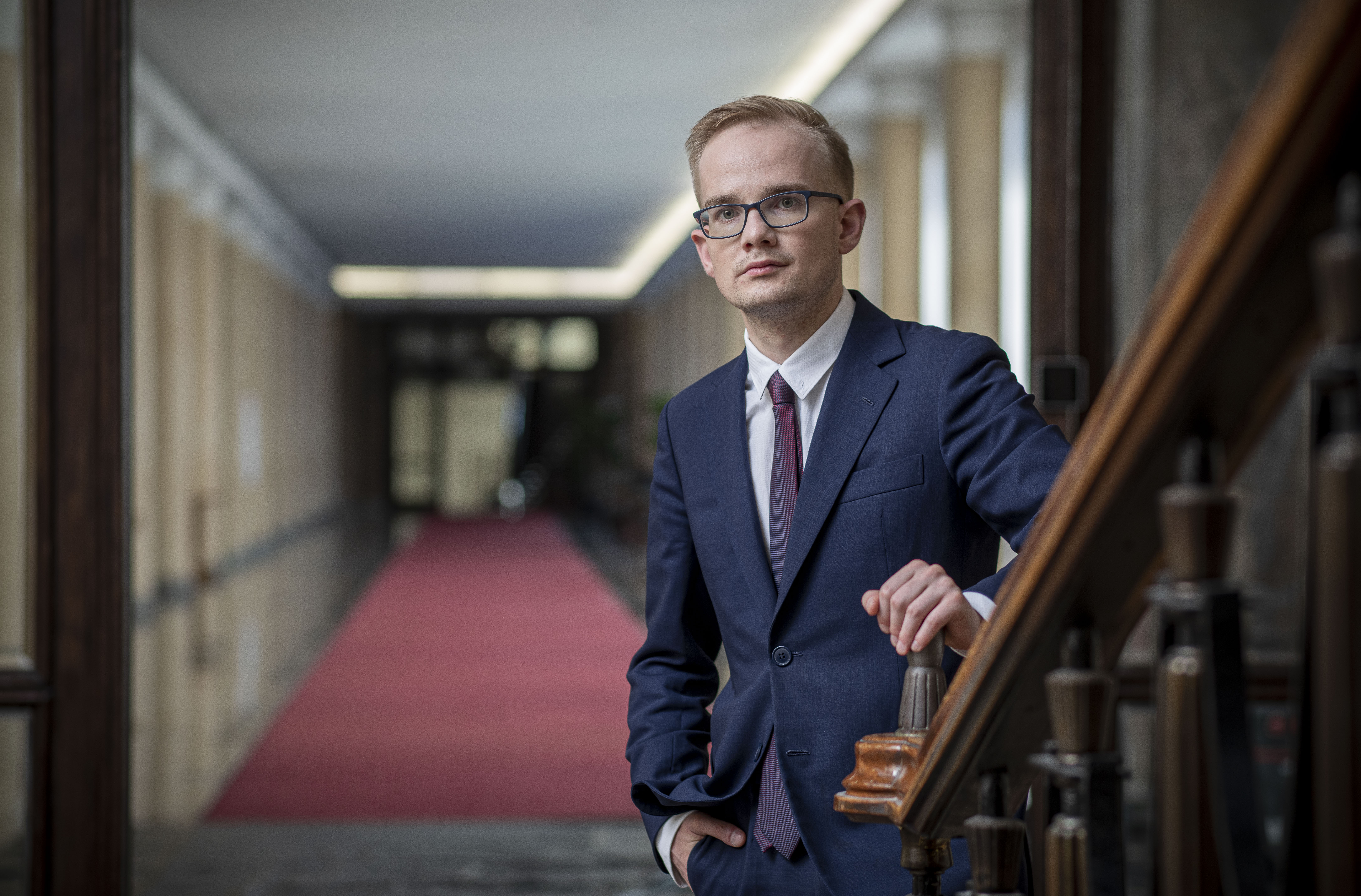Piotr Patkowski Podsekretarz Stanu, Główny Rzecznik Dyscypliny Finansów Publicznych na tle ministerialnego korytarza