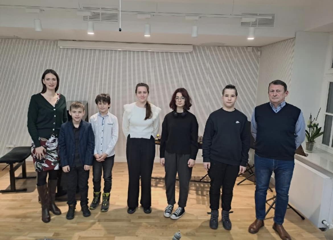 Zdjęcie - koncert perkusistów