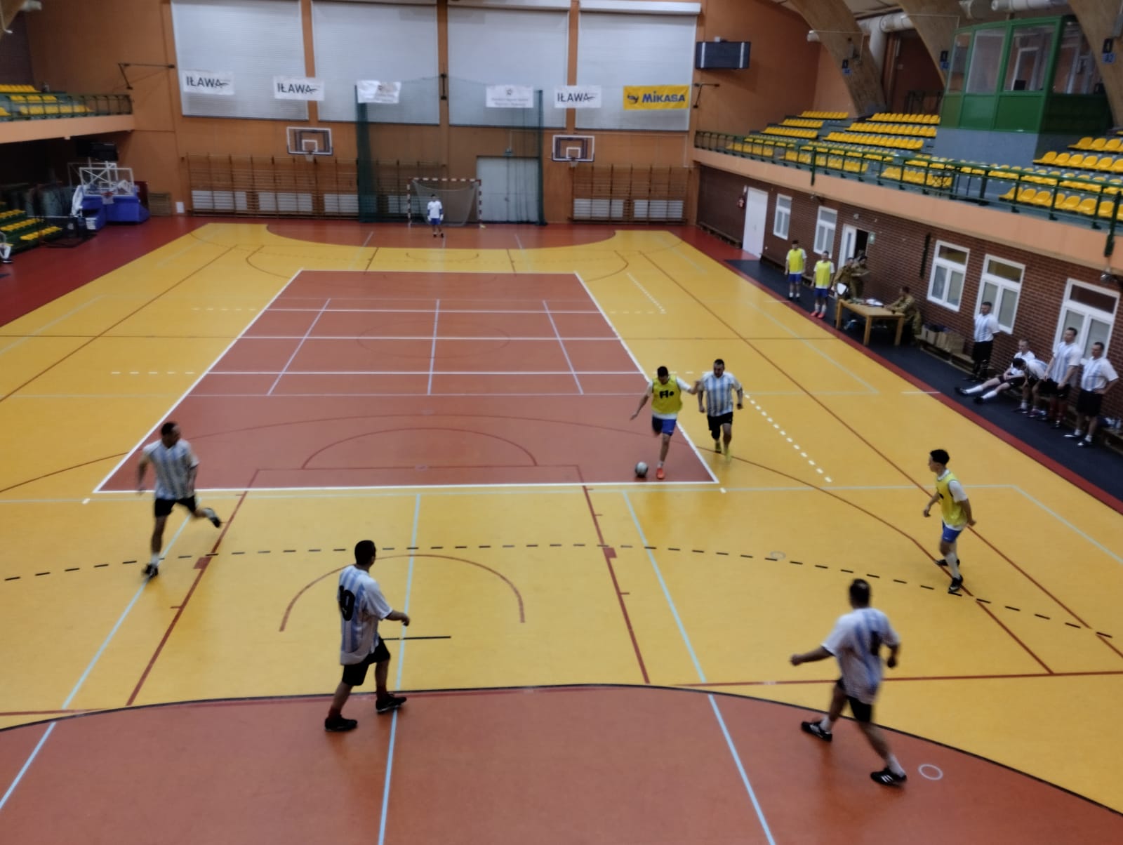 Halowa Piłka Nożna