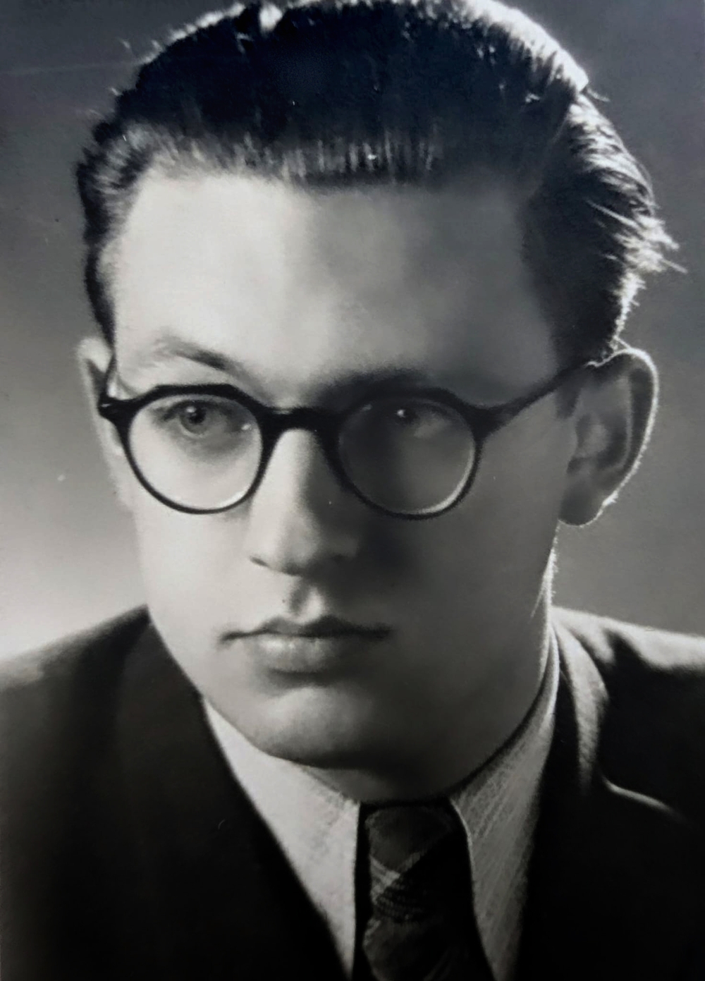 Zdjęcie przedstawia Romana Kraszewskiego