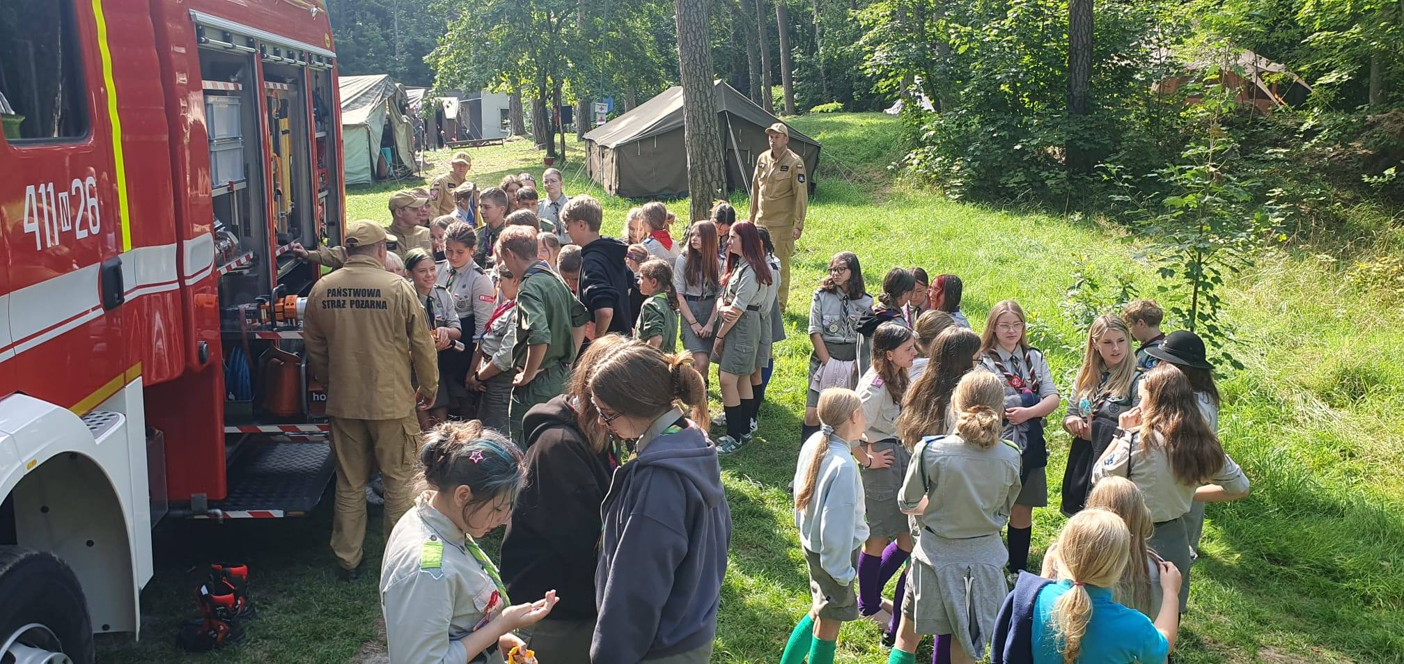 Strażacy spotkali się z harcerzami Hufca ZHP Ziemi Lidzbarskiej
