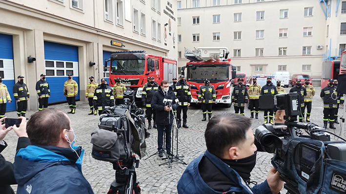 Wyjazd polskich strażaków na Słowację. Konferencja prasowa