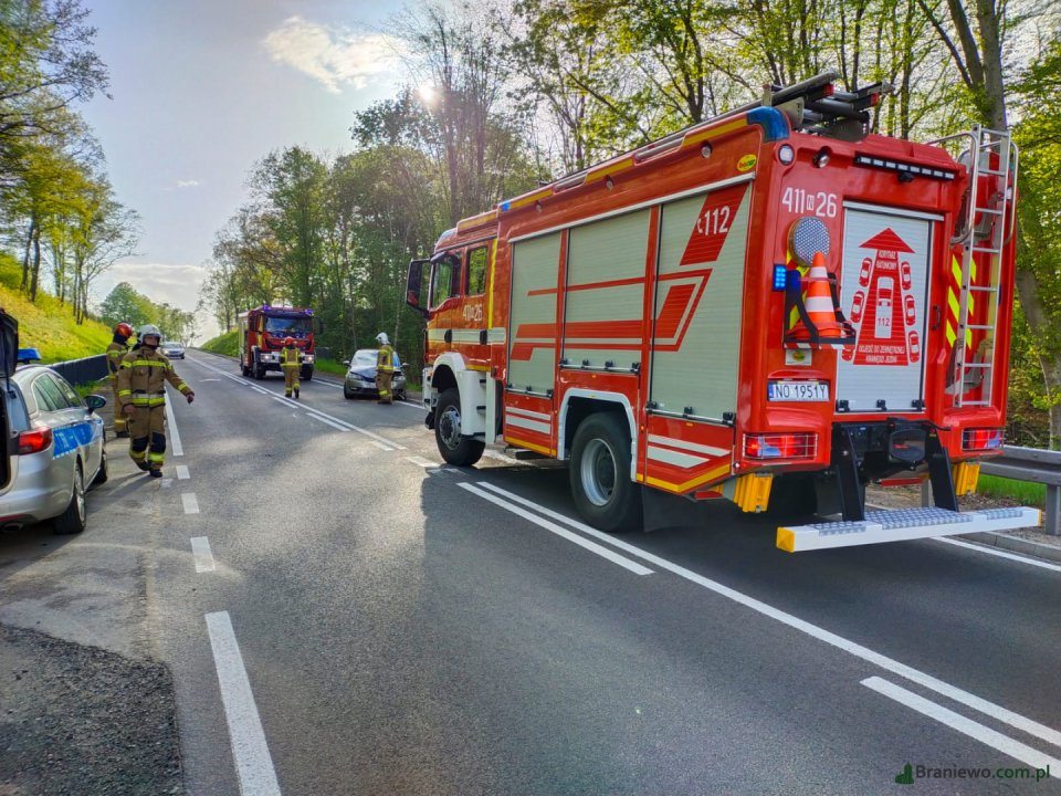 Dwa zdarzenia komunikacyjne