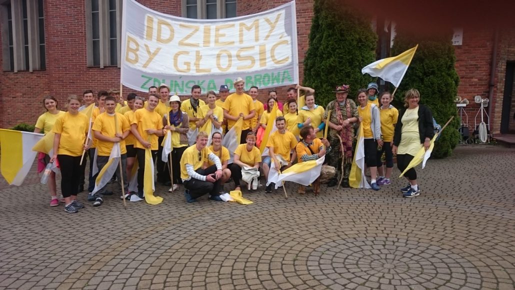 PIESZA PIELGRZYMKA NA JASNĄ GÓRĘ