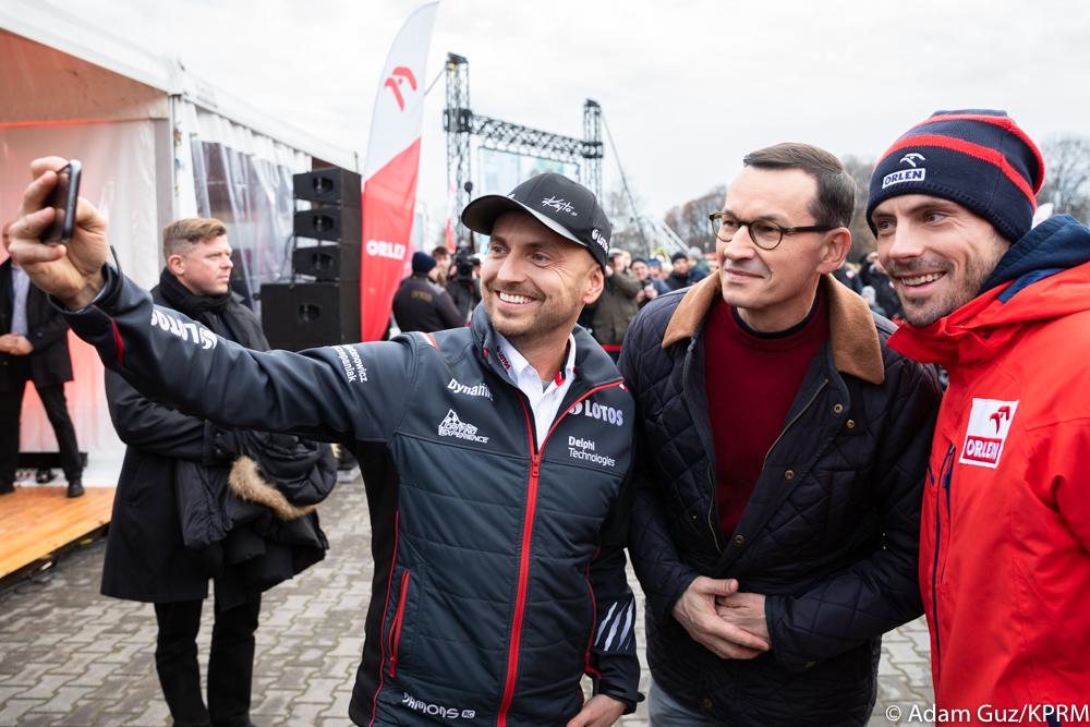 Selfie z rajdowcami.