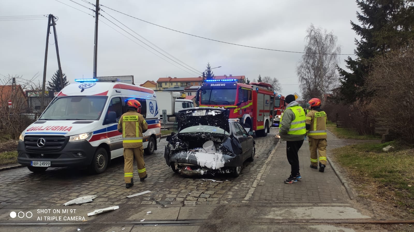 Zderzenie pojazdów na przejeździe kolejowym – Braniewo 