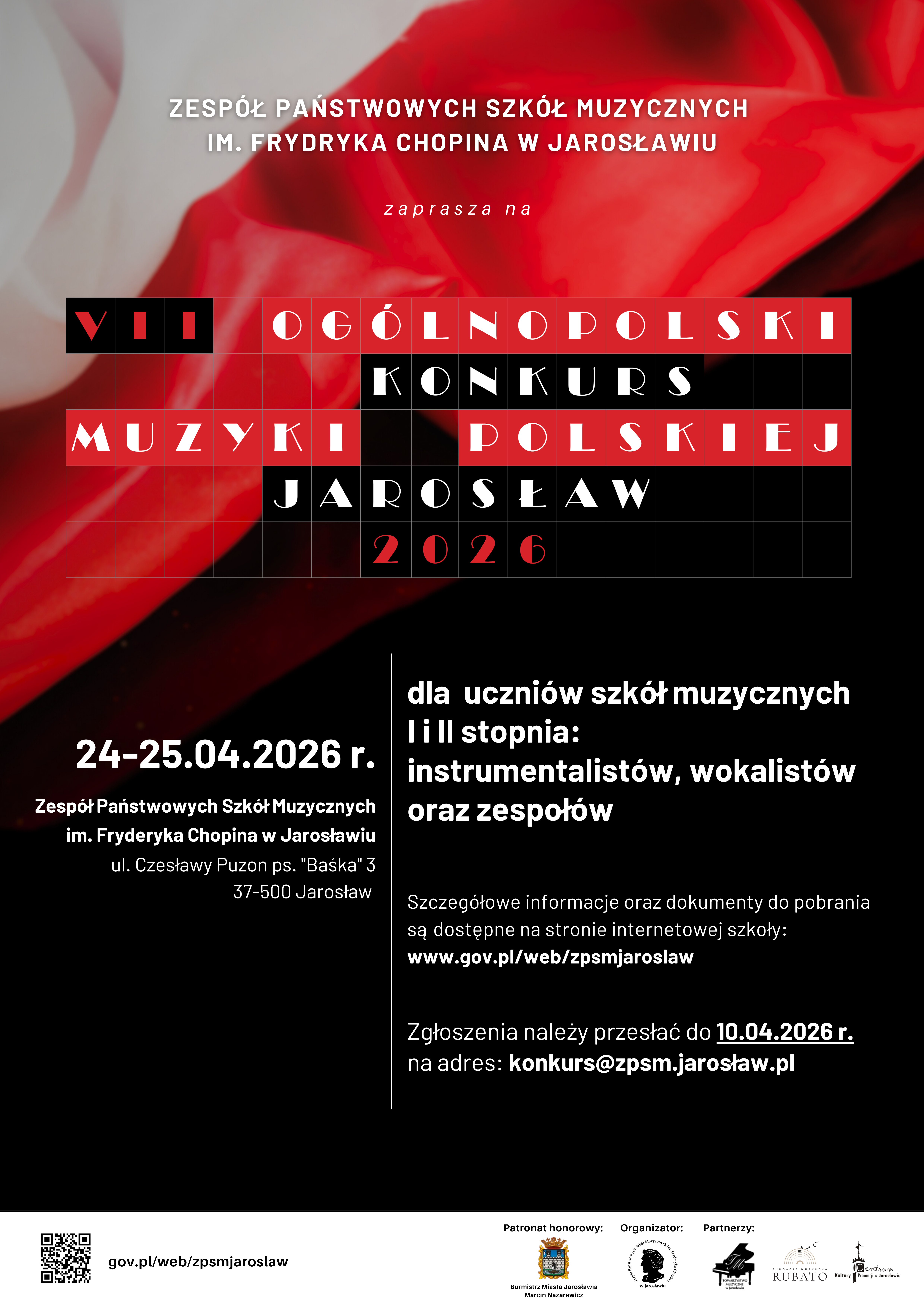 Plakat VII Ogólnopolskiego Konkursu Muzyki Polskiej Jarosław 2026. Tło plakatu jest czarne z motywem pofalowanej czerwonej tkaniny w górnej części. Tytuł konkursu złożony jest z liter wpisanych w czerwone i czarne kwadraty, przypominające mozaikę.
