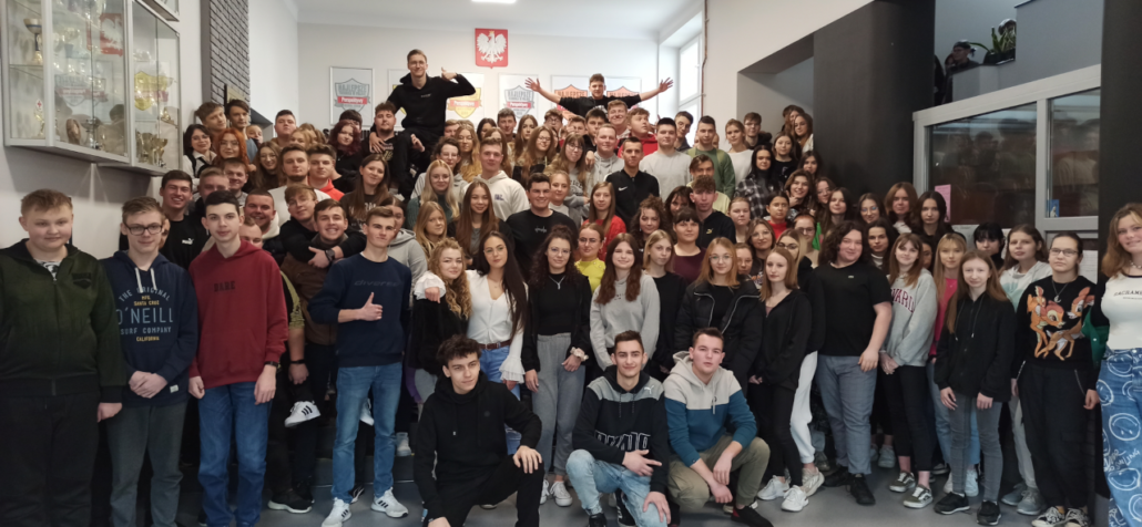 DRODZY ÓSMOKLASIŚCI!!!