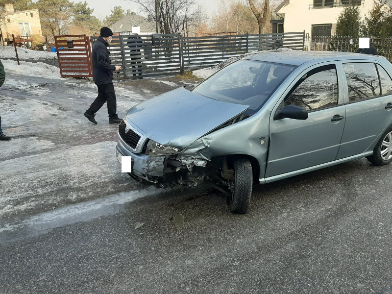 Wypadek drogowy w miejscowości Rakowiec.