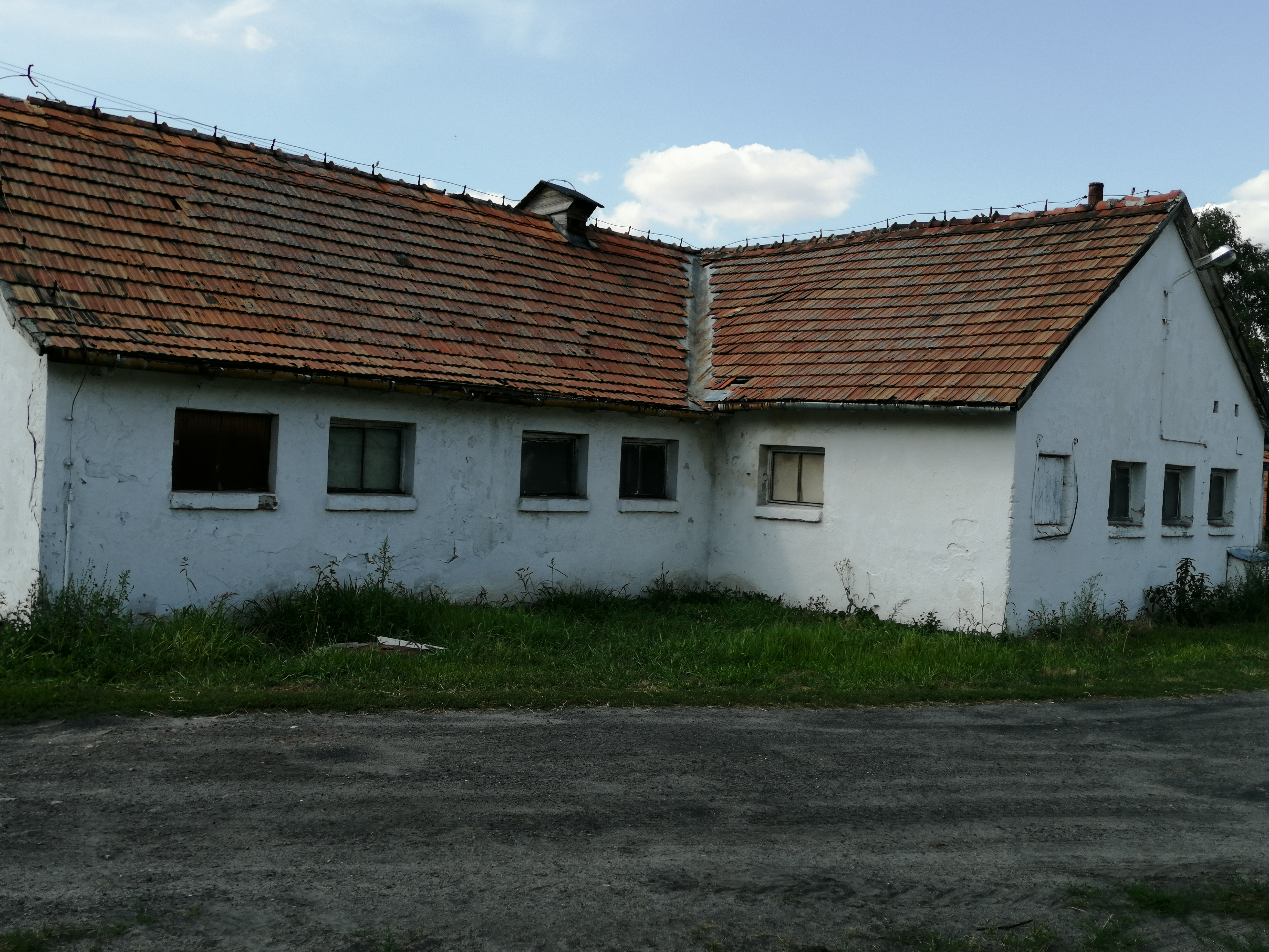 Przebudowa i rozbudowa starej chlewni na chlewnię dydaktyczno-produkcyjną