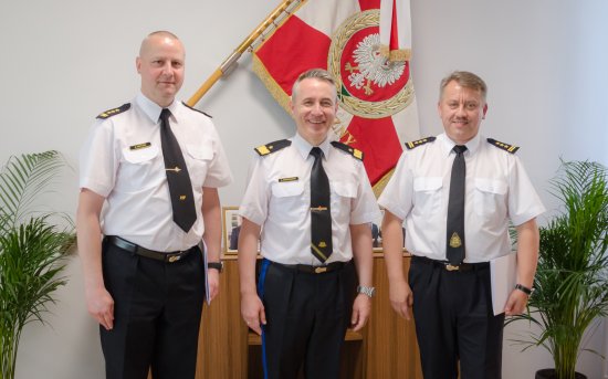 st. bryg. Dariusz Matczak wielkopolski komendant wojewódzki PSP, nadbryg. Andrzej Bartkowiak komendant główny PSP, st. bryg. Jarosław Nowosielski mazowiecki komendant wojewódzki PSP - autor mł. bryg. Karol Kierzkowski