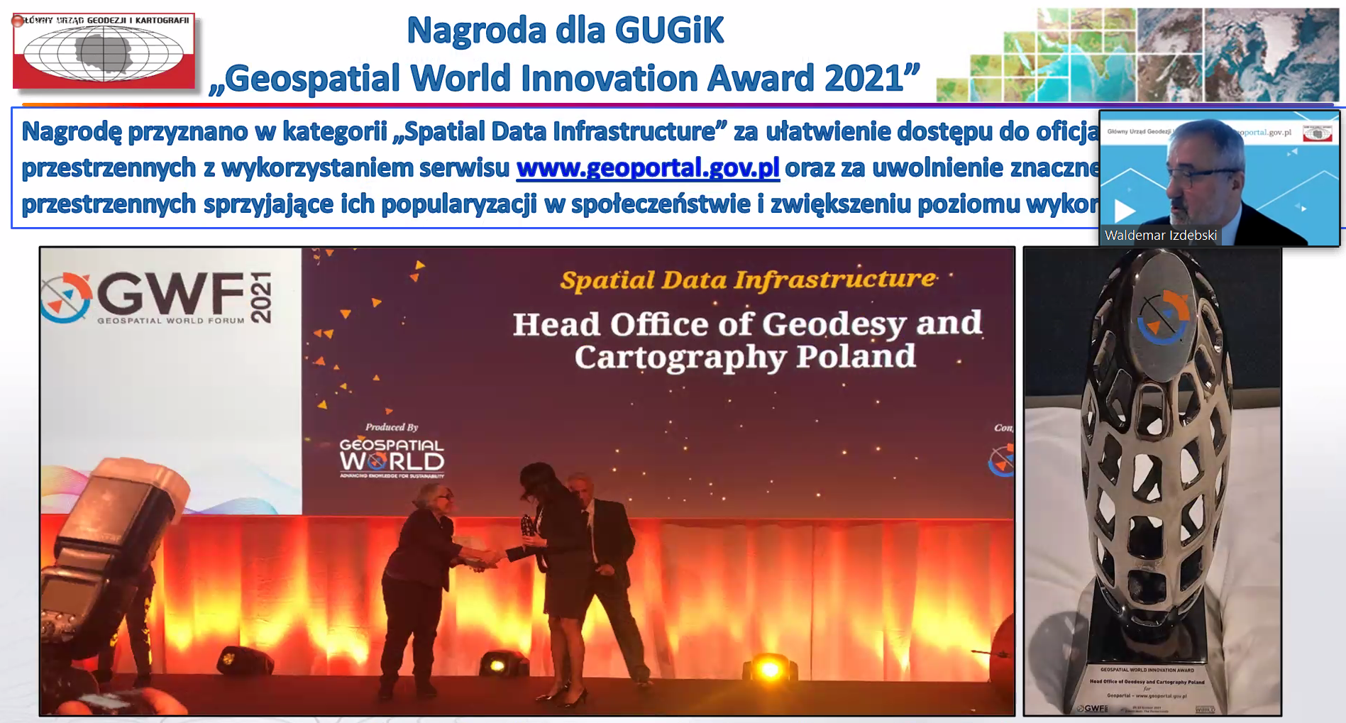 Zrzut z ekranu pokazujący slajd z prezentacji. Po prawej widać prezentującego Głównego Geodetę Kraju dr. hab. inż. Waldemara Izdebskiego