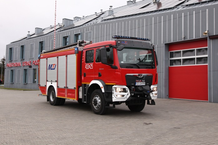 GCBA 5/32 MAN TGM 18.320 4x4