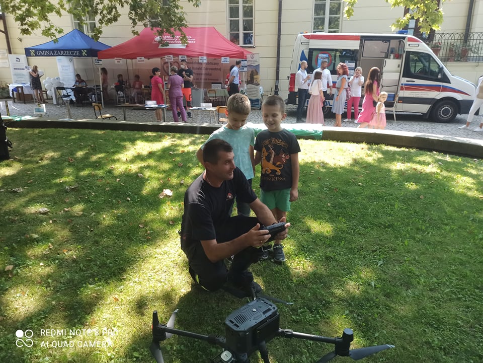 Mobilny punkt szczepień w Zarzeczu