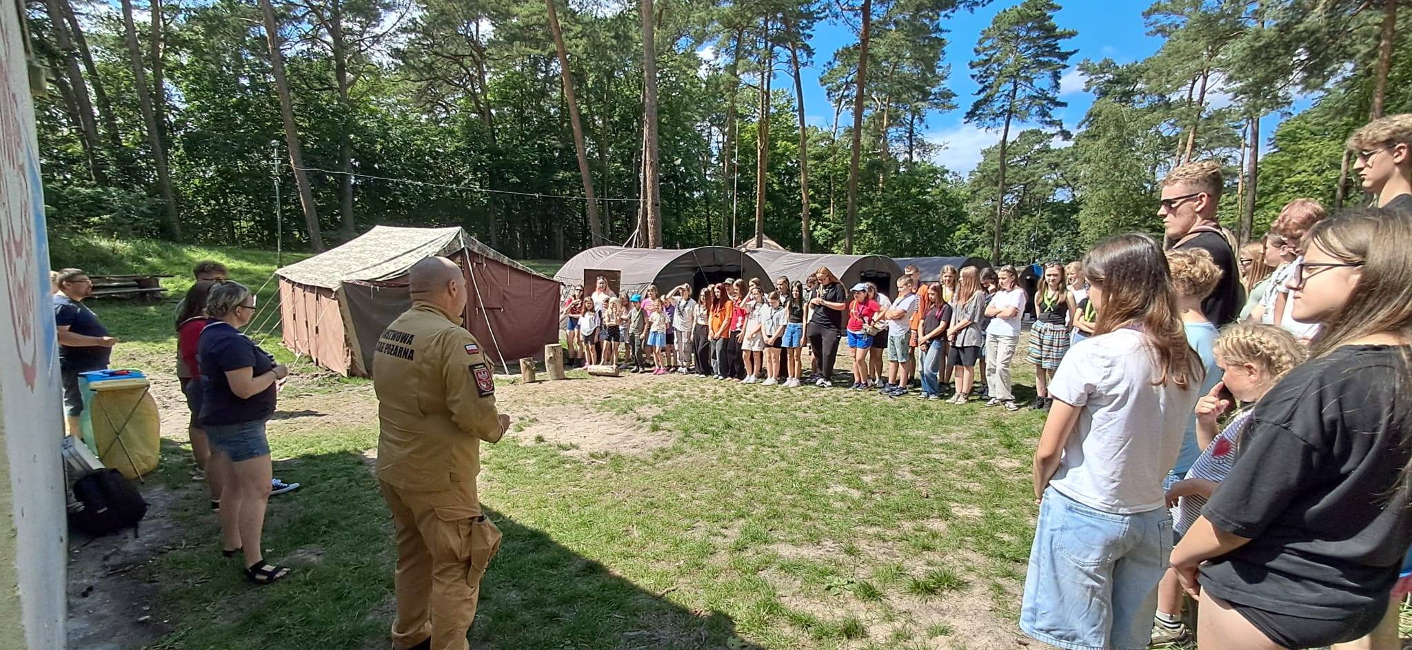 Strażacka wizyta na obozie ZHP – Frombork