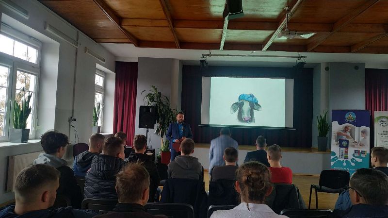 Wyzwania współczesnego producenta mleka, czyli jak zdrowo żywić bydło mleczne?