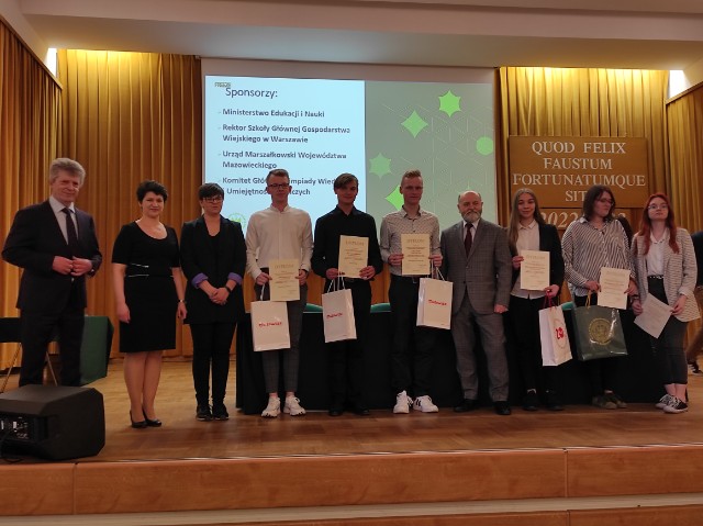 WIELKI SUKCES UCZNIÓW Z ZSCKR W ZDUŃSKIEJ DĄBROWIE W OLIMPIADZIE WIEDZY I UMIEJĘTNOŚCI ROLNICZYCH