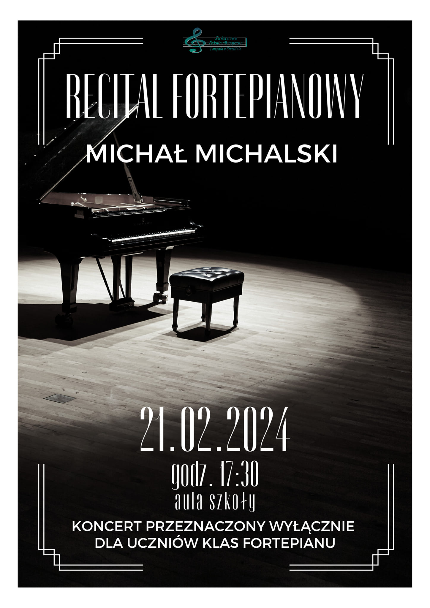 Tło plakatu stanowi zdjęcie fortepianu . W środkowej części znajdują się informacje dotyczące wydarzenia. na górze umieszczone zostało logo PSM Strzelin.