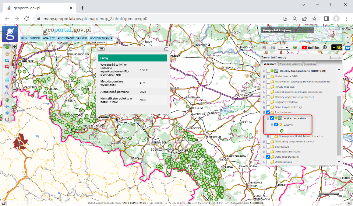 ilustracja przedstawia uslugę WMS "Wykaz szczytów" dostępną w serwisie www.geoportal.gov.pl