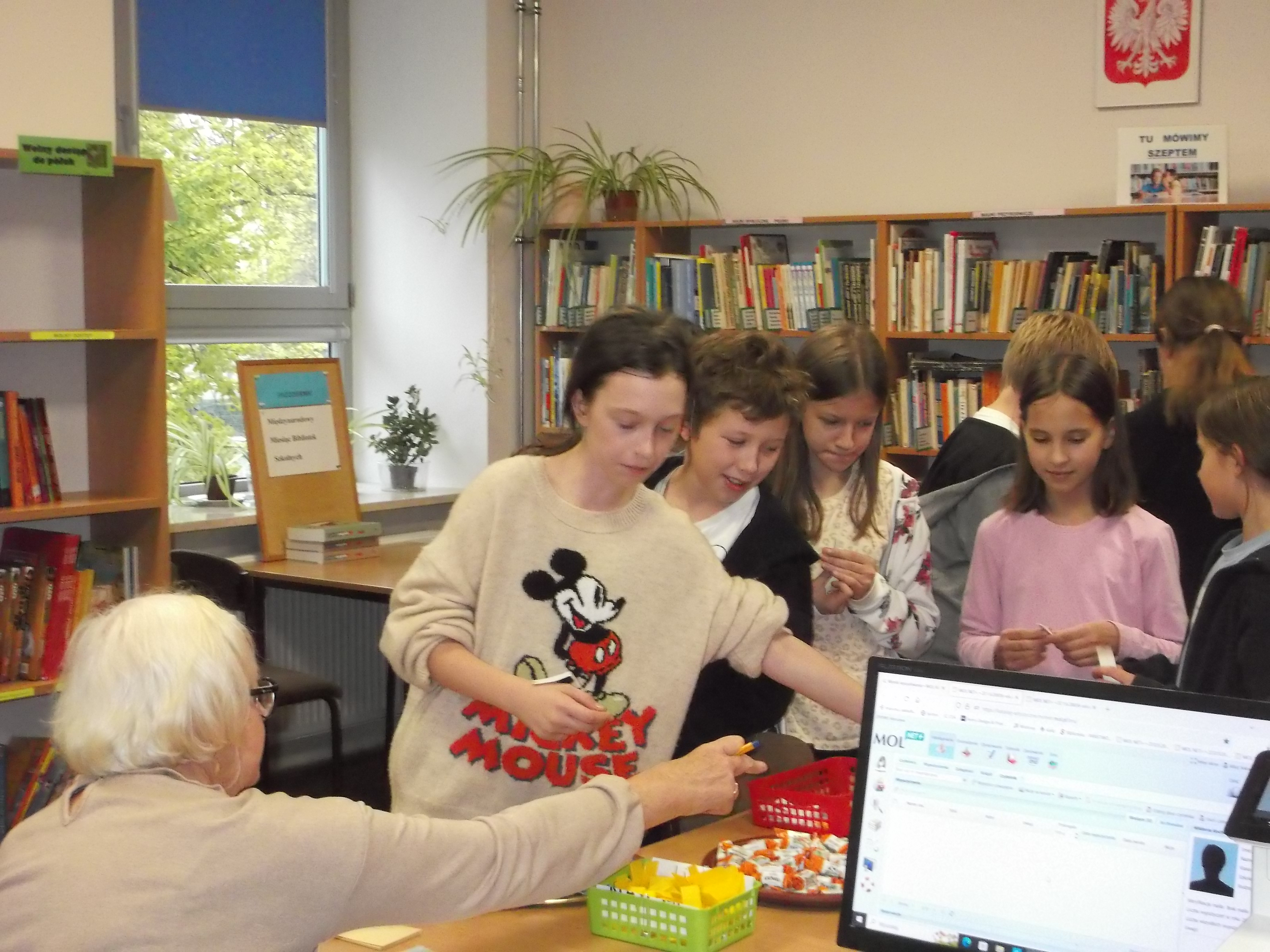 DZIEŃ GŁOŚNEGO CZYTANIA W BIBLIOTECE SZKOLNEJ 2023