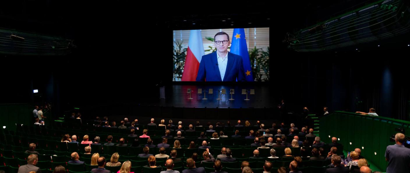 Premier Morawiecki otwiera konferencję Innowacyjne rozwiązania dla przedsiębiorstw i samorządów