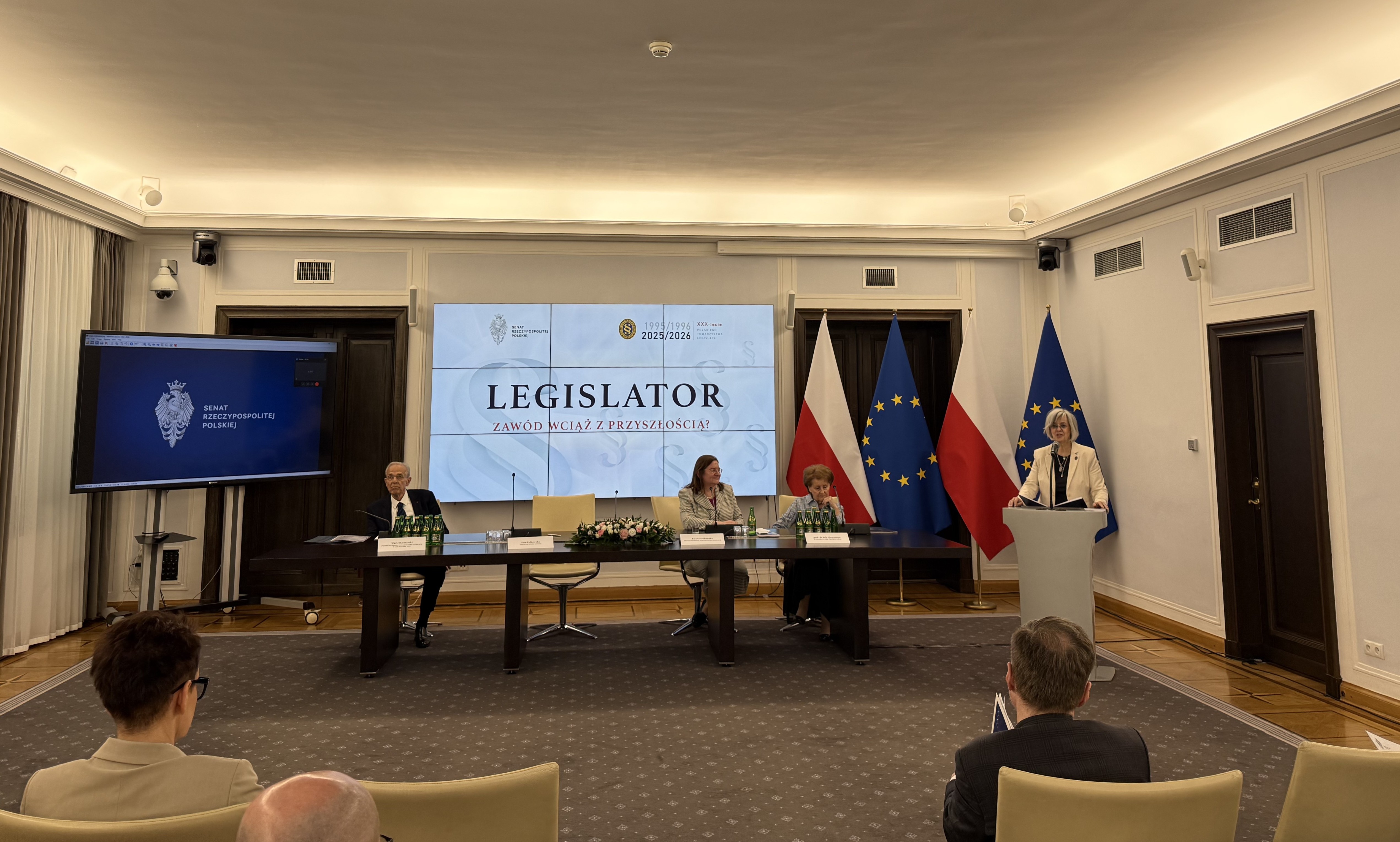 Zdjęcie z jubileuszowej konferencji z okazji XXX-lecia Polskiego Towarzystwa Legislacji „Legislator – zawód wciąż z przyszłością?”