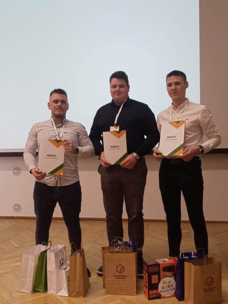 POTRÓJNY SUKCES NASZYCH UCZNIÓW – MARIUSZA GÓRSKIEGO, DAWIDA ŁOPATKI I KACPRA TONDERY W OGÓLNOPOLSKIM KONKURSIE „INDEKS DLA ROLNIKA”