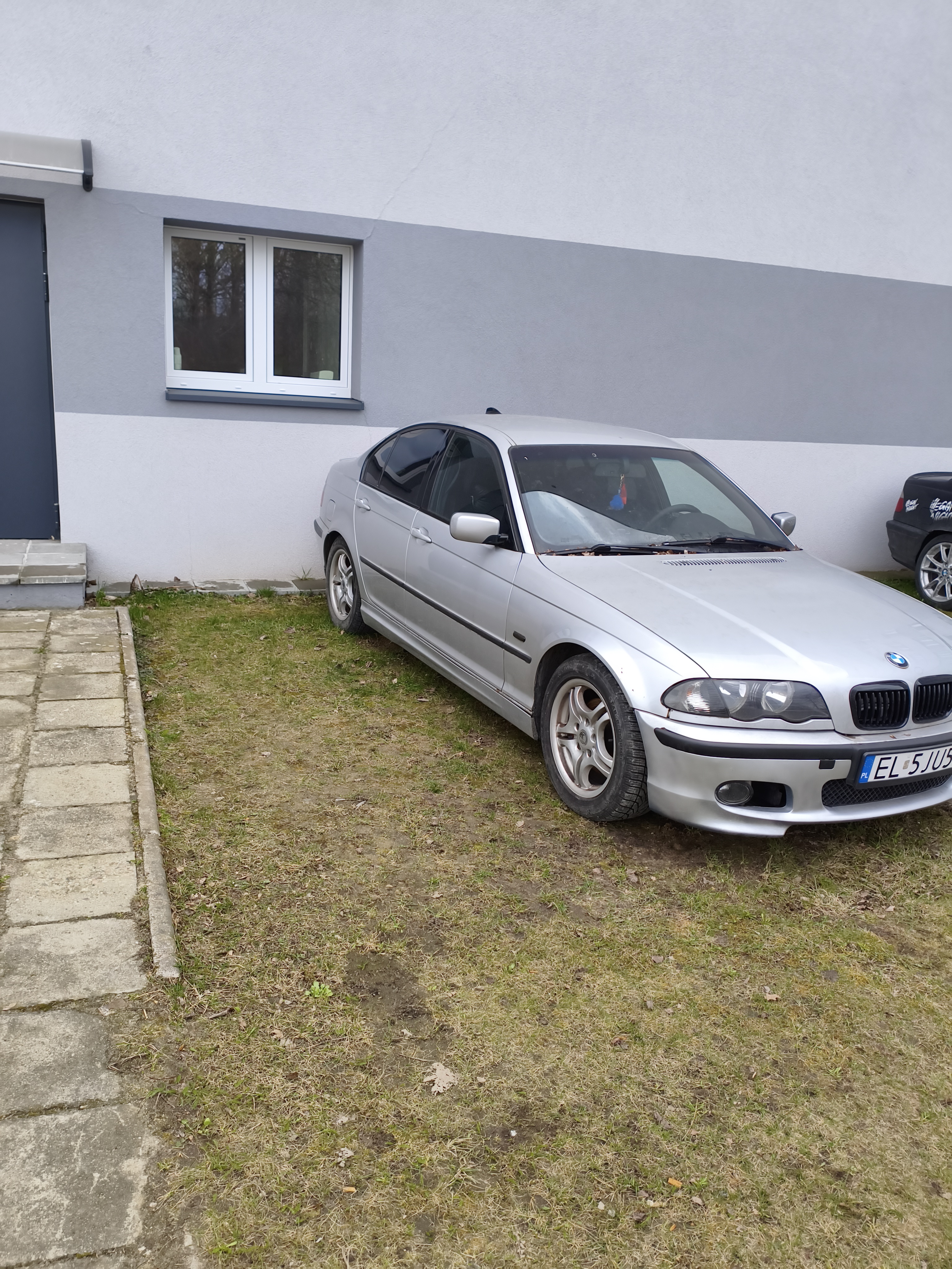 BMW 318 I