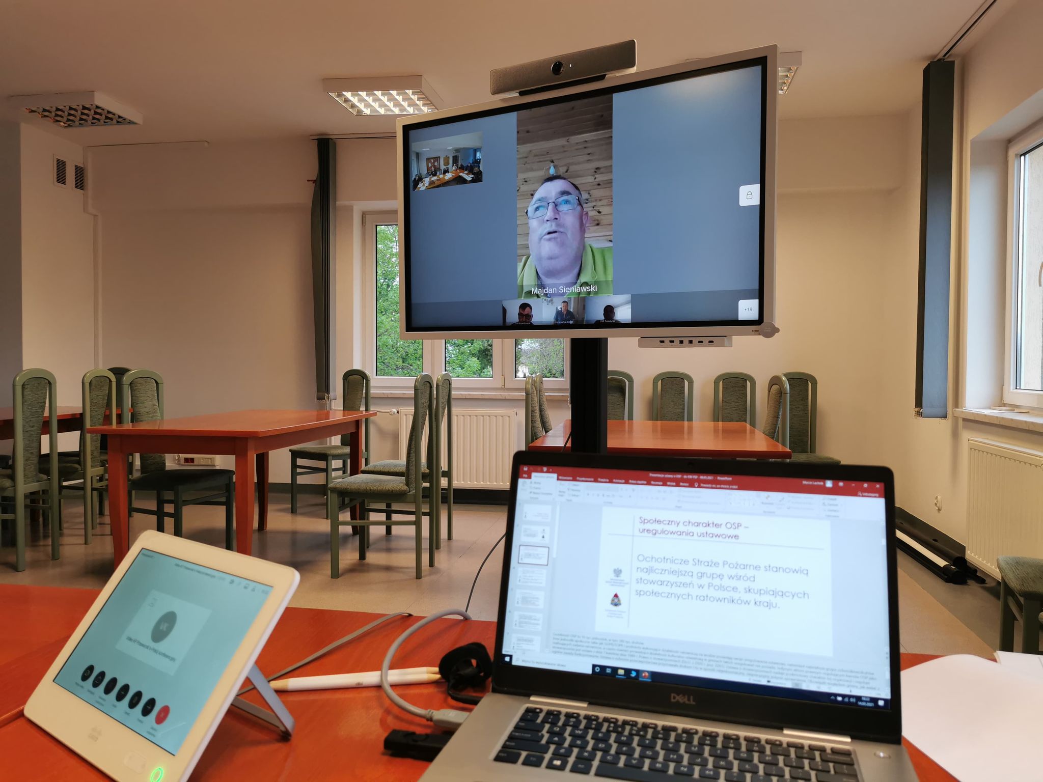 Konsultacje społeczne