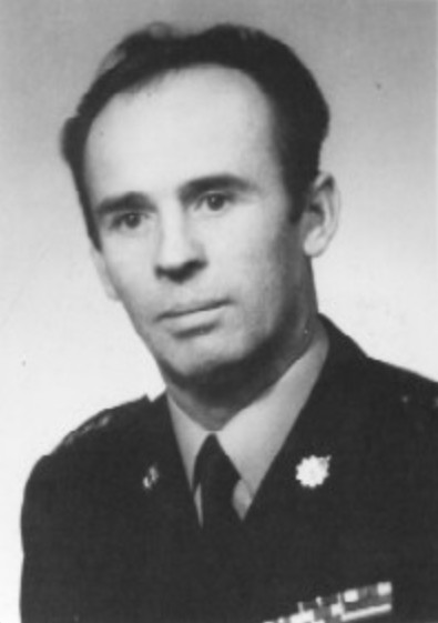 st. kpt. poż. Bronisław Grzywna Komendant Rejonowy PSP w Leżajsku w latach 1982-1988